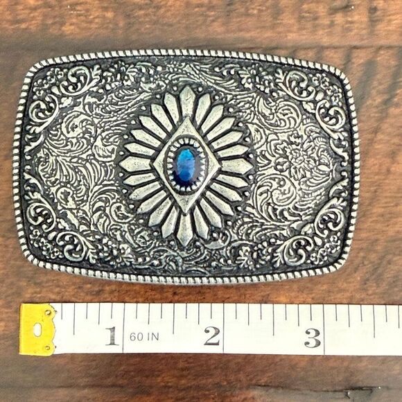 Western Concho Buckle - Antique Silver Tone Turquoise Accent main image 6
